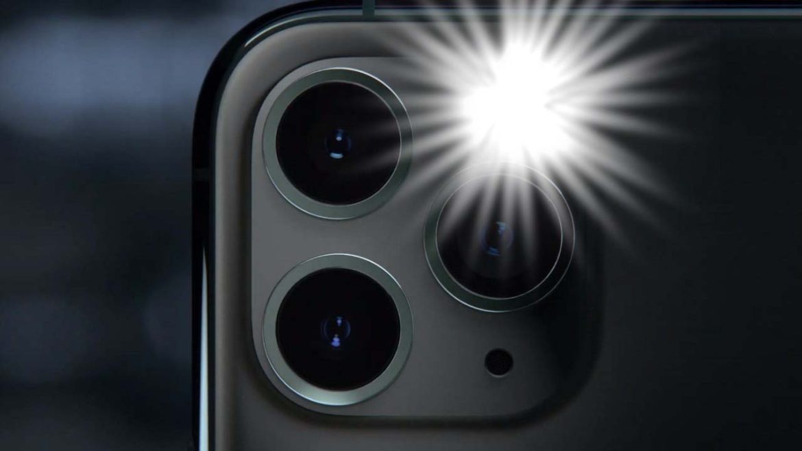 Hướng dẫn cách bật flash khi có điện thoại iphone